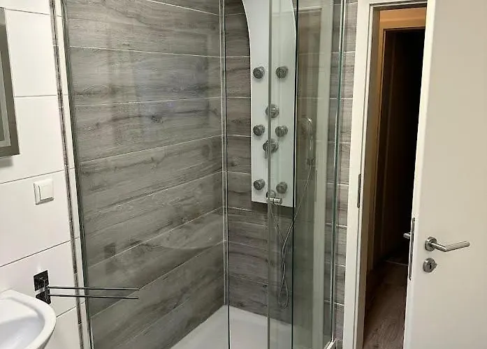 M&l Wohnen 3 *
